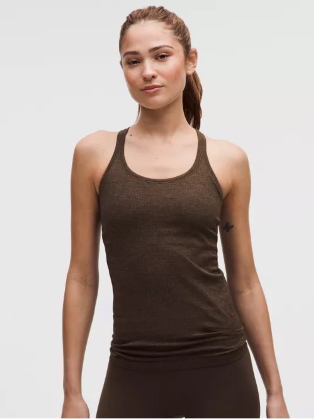 lululemon athletica Ebb to Street Tank Top
Light Support B/C Cup Walnut Crunch 8